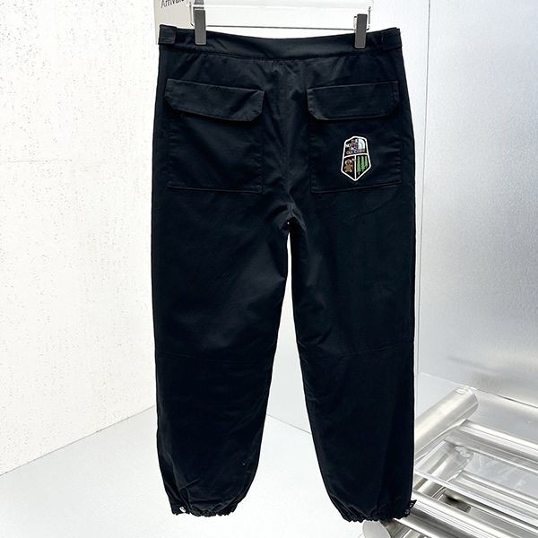 高級ブランドグッチ×ザノースフェイス コピー テクニカルコットンカーゴパンツ gul88573通販