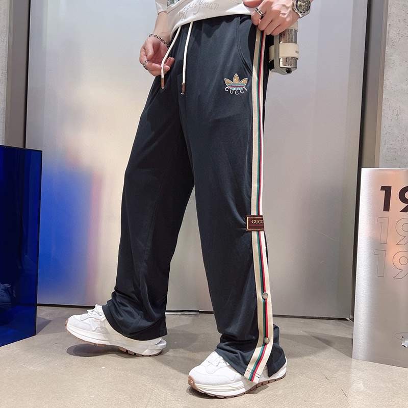 お洒落に♪グッチ×アディダス ウェブジョギングパンツ コピー guo97149激安送料無料