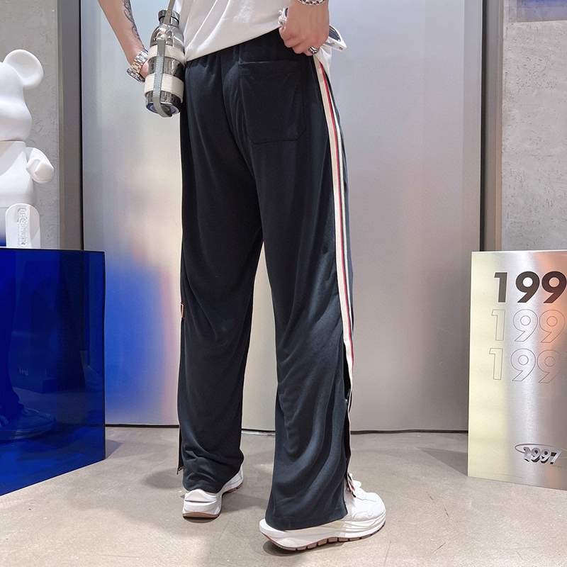 お洒落に♪グッチ×アディダス ウェブジョギングパンツ コピー guo97149最高級