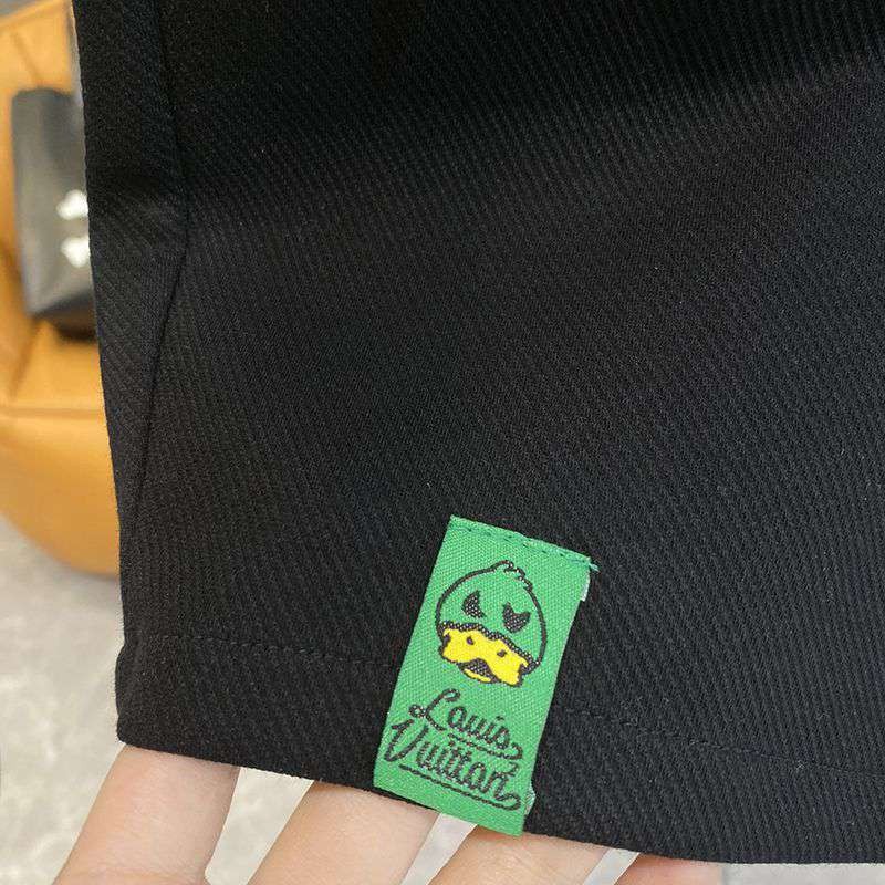 ギフトに最適♪ルイヴィトン ショートパンツ 激安 ユニセックス vui70893高い品質