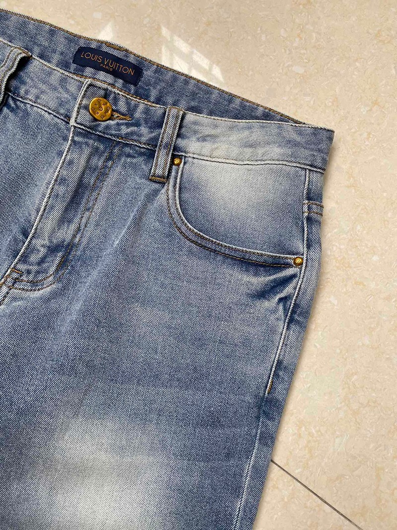 【日本未発売】ルイヴィトン デニムパンツ コピー モノグラムパッチワーク vun42414最高級