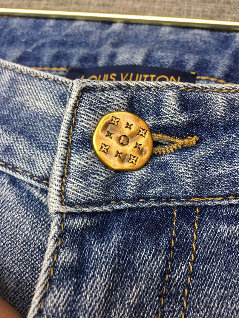セール新作 ルイヴィトン デニムパンツ コピー モノグラムパッチワーク vuy17230激安送料無料