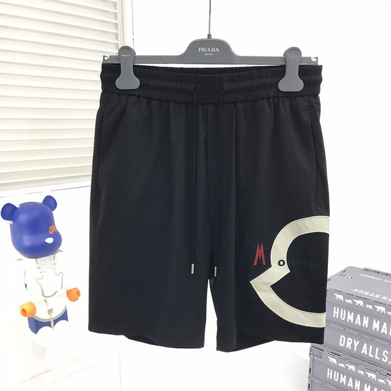 【国内発送・関税込】モンクレール 偽物 ロゴパッチトラックショートパンツ mof40489通販