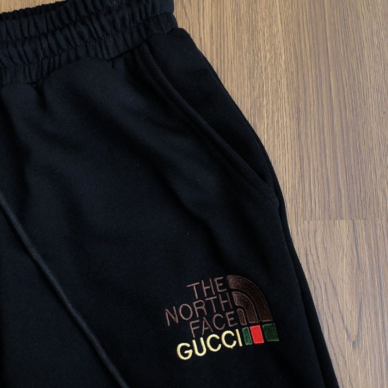 世界中で大人気♪ グッチ×ザノースフェイス スウェットトップス&パンツ コピー 上下セット Nop13751品質保証