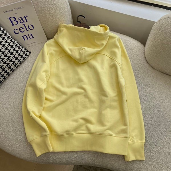 売上総額１位！アミ パリス☆Ami de Coeu☆ハートロゴ☆フーディーパーカー 偽物 amo61191N級品