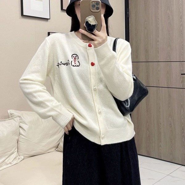 お洒落 アミ パリス クリスマス カーディガン コピー amz38960最高級