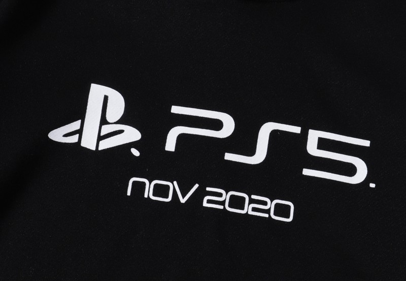 大人気！★バレンシアガ パーカー コピー★オーバーサイズ PlayStation パーカー 651799TKVF41070代引きを販売