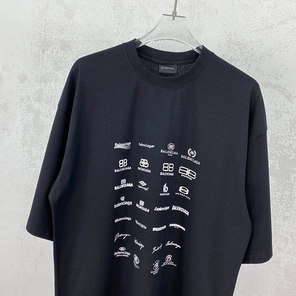 【バレンシアガ コピー】ARCHIVES LOGOS Tシャツ オーバーサイズ 2色 712398TNVQ79784代引きを販売
