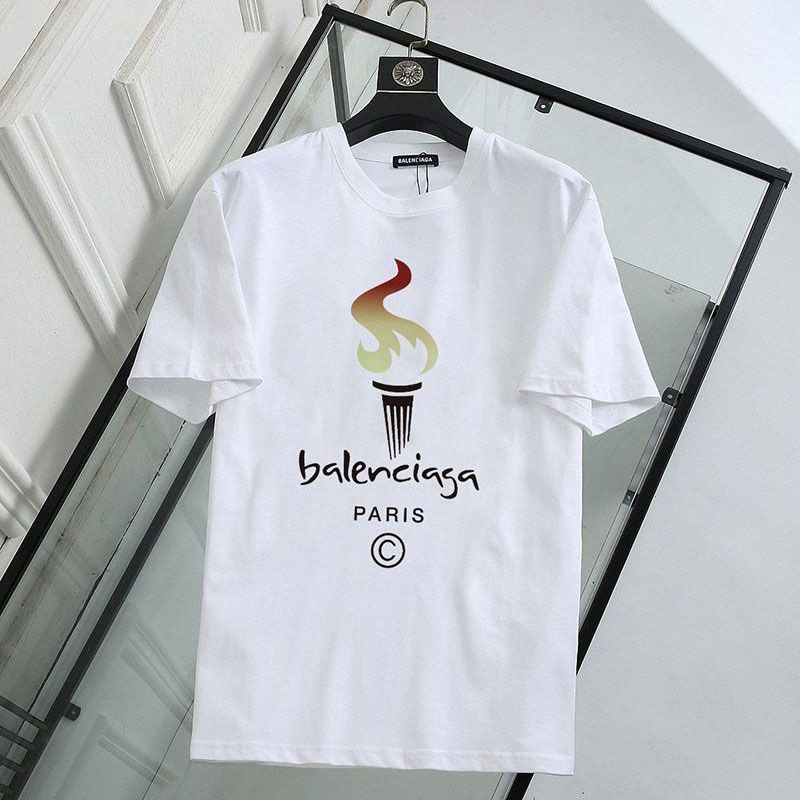 日本未入荷バレンシアガ コピー クルーネック paris tシャツ bab55857通販