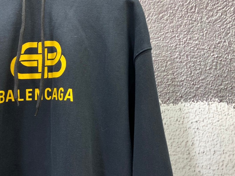 目を惹くカラー バレンシアガ パーカー コピー＊BBロゴ プリント付き スウェット bac35670激安送料無料