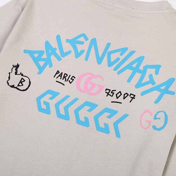 送料込 バレンシアガ x グッチ コラボ 偽物 Tシャツ baf05389人気