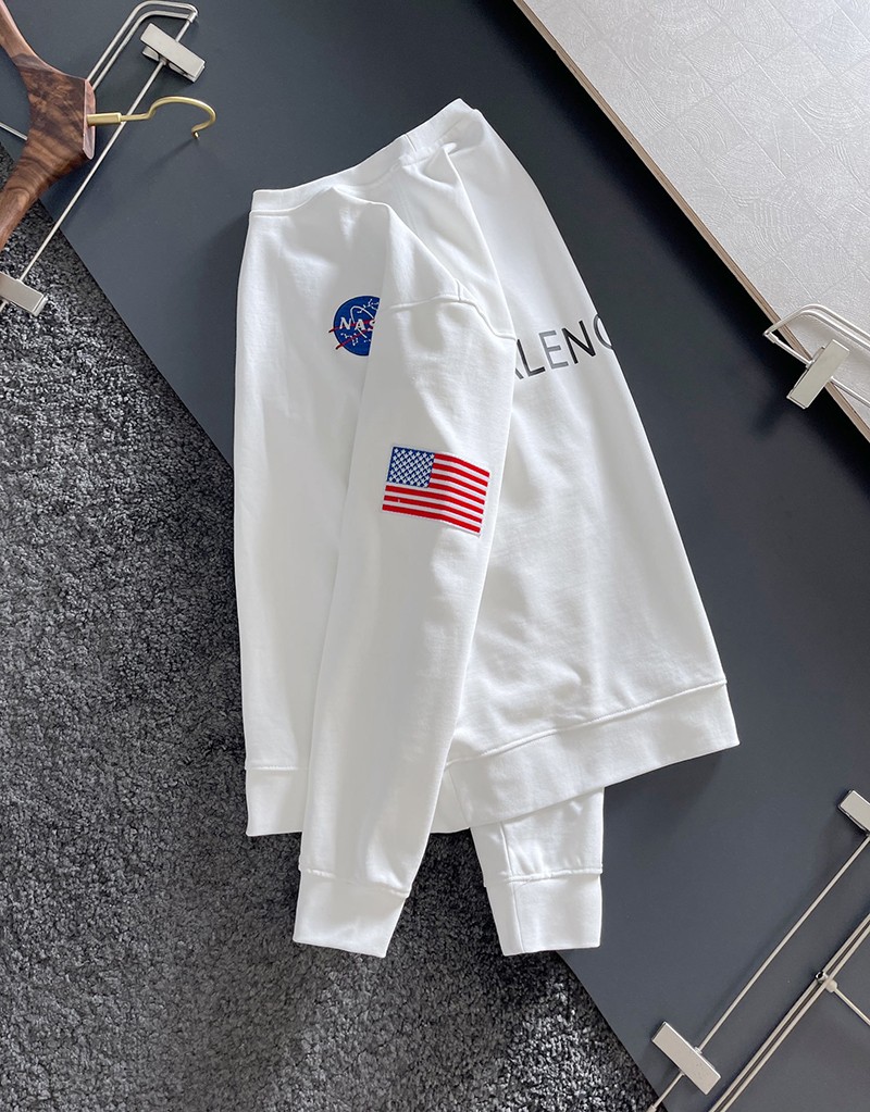 欲しい♡超限定♪バレンシアガ トレーナー コピー レギュラー クルーネック スペース NASA baf31586N級品