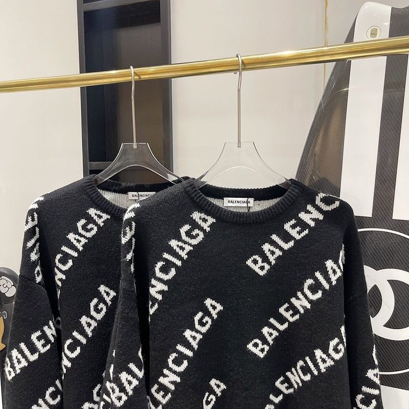 完売必至バレンシアガ スーパーコピー Allover Logo セーター ニットウェア ブラック baf75877高い品質