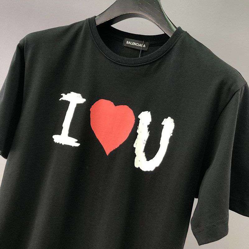 世界中で大人気♪バレンシアガ I LOVE U Tシャツ 偽物 ブラック baf87726最高級