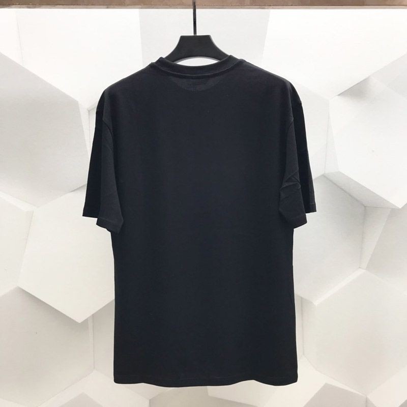 送料込バレンシアガ 偽物 ネックラインにプリントロゴ Tシャツ bah41762通販