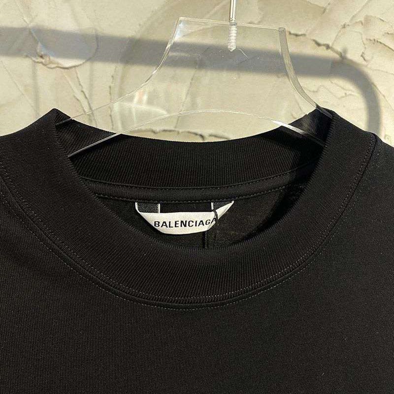 22AWバレンシアガ BB PIXEL コピー ミディアムフィット Tシャツ bai08402人気