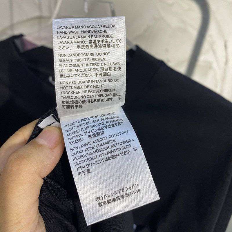 22AWバレンシアガ BB PIXEL コピー ミディアムフィット Tシャツ bai08402N級品