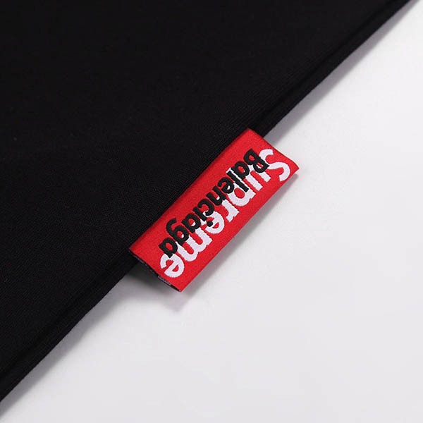 入手困難 バレンシアガ シュプリーム ボックスロゴ tシャツ コピー bai38248代引きを販売