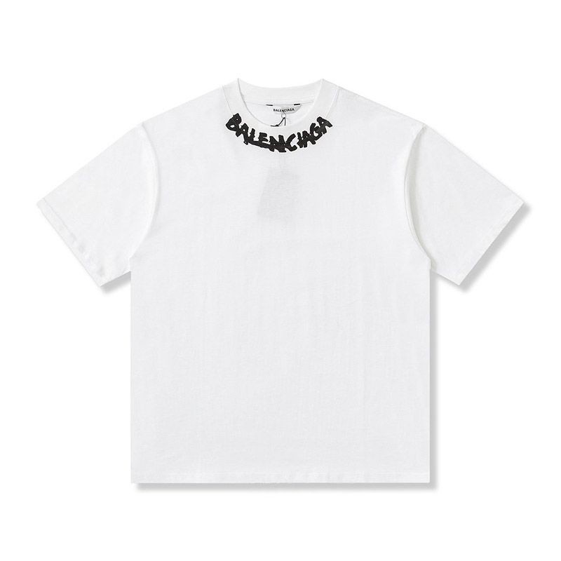 人気急上昇バレンシアガ コピー ネックラインにプリントロゴ Tシャツ baj43540高い品質