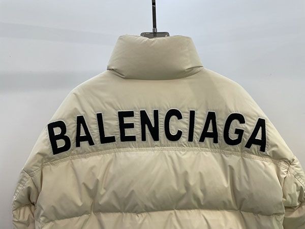バレンシアガ キルティングシェルジャケットコピー baj61107人気