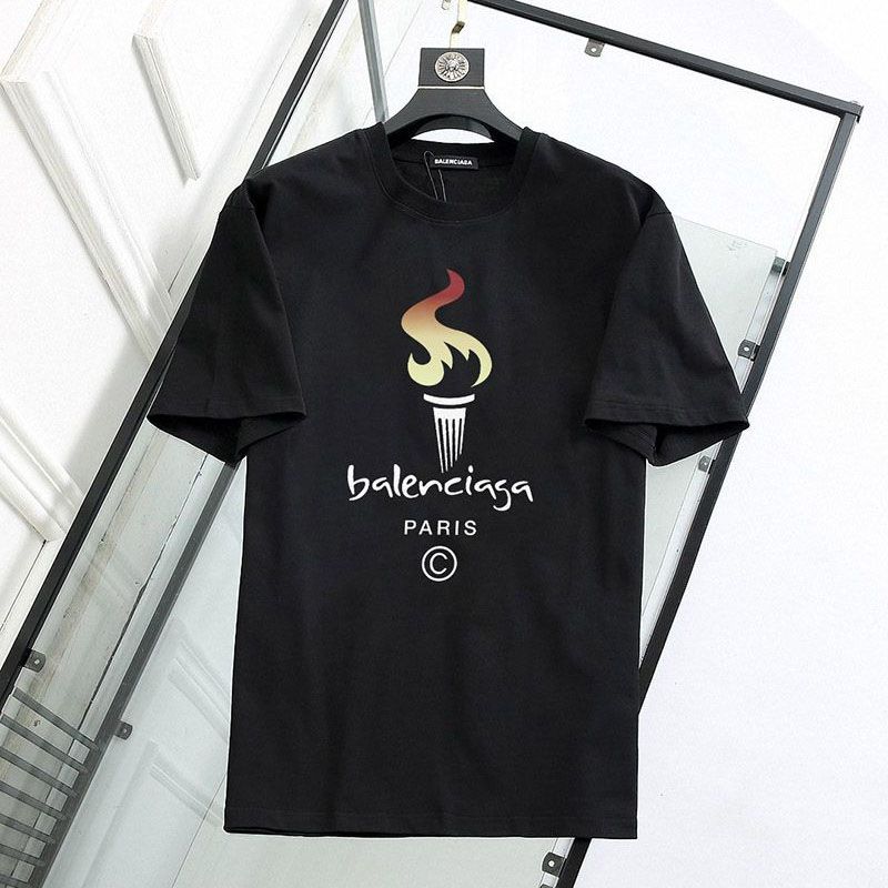 定番バレンシアガ クルーネック paris tシャツ 偽物 bal07391通販