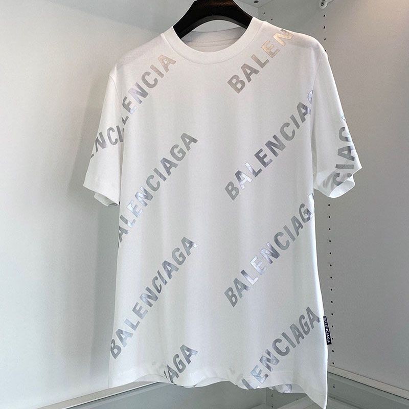 大人気！バレンシアガ●ALLOVER SPORTY LOGO フィット Tシャツ 偽物 bal23559