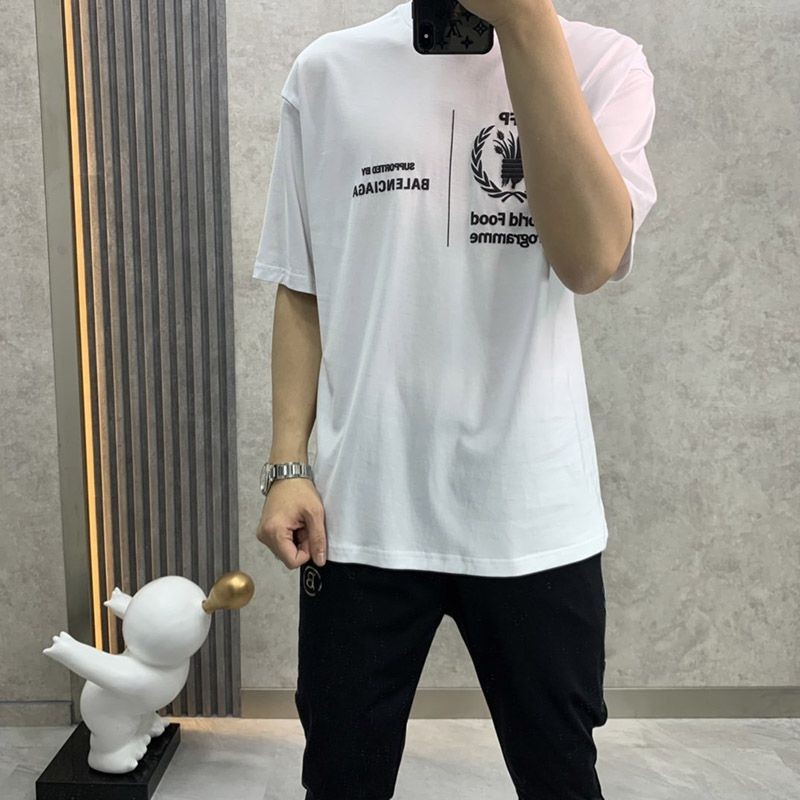 ☆超人気☆バレンシアガ  コピー WFP ミディアム Tシャツ ホワイト bal55512