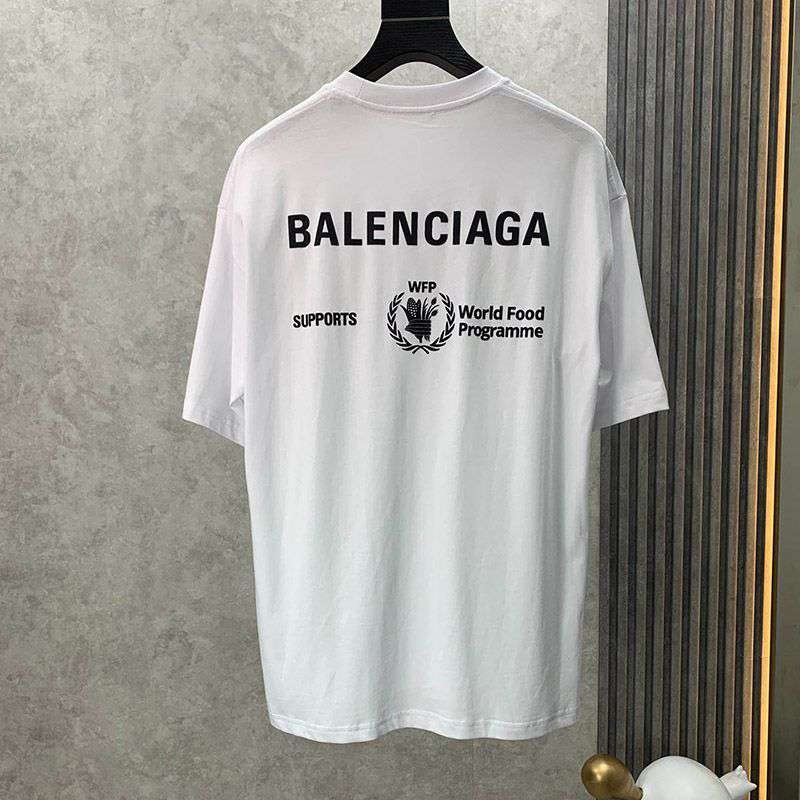 ☆超人気☆バレンシアガ  コピー WFP ミディアム Tシャツ ホワイト bal55512高い品質