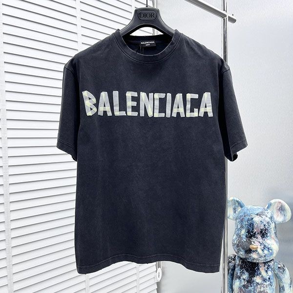 ギフトに最適バレンシアガ Tape Type Tシャツ コピー ロゴ 半袖 コットン 2色 bap73141通販