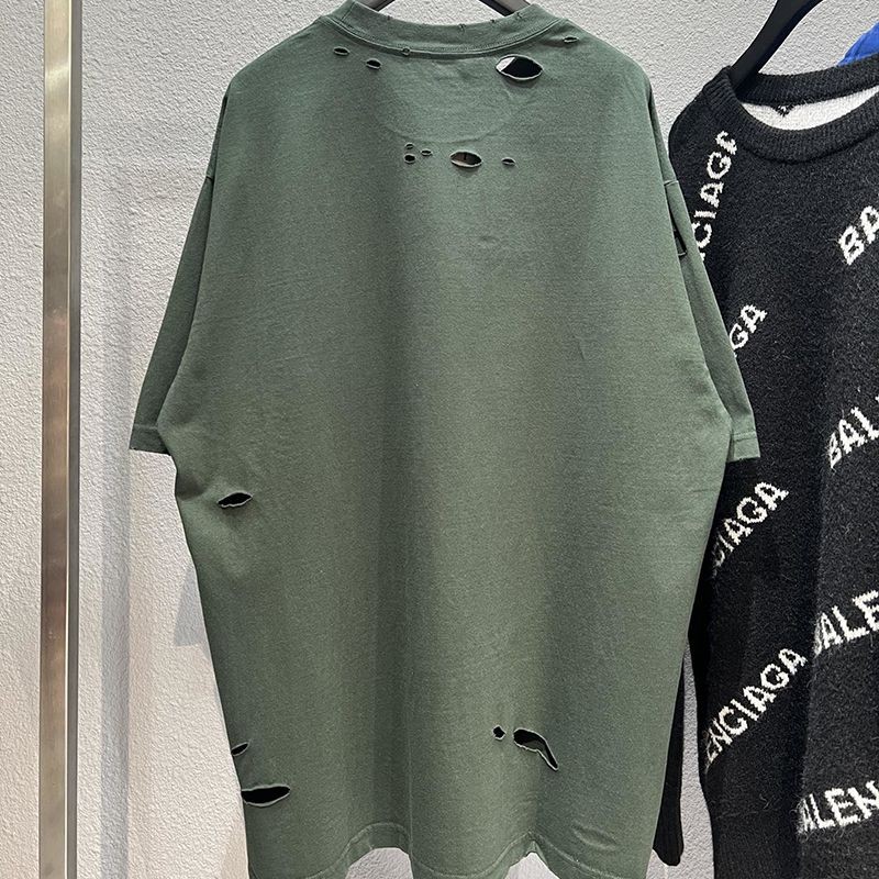 【日本未発売】バレンシアガ ロゴ入りコットンTシャツ 偽物 bar32377通販