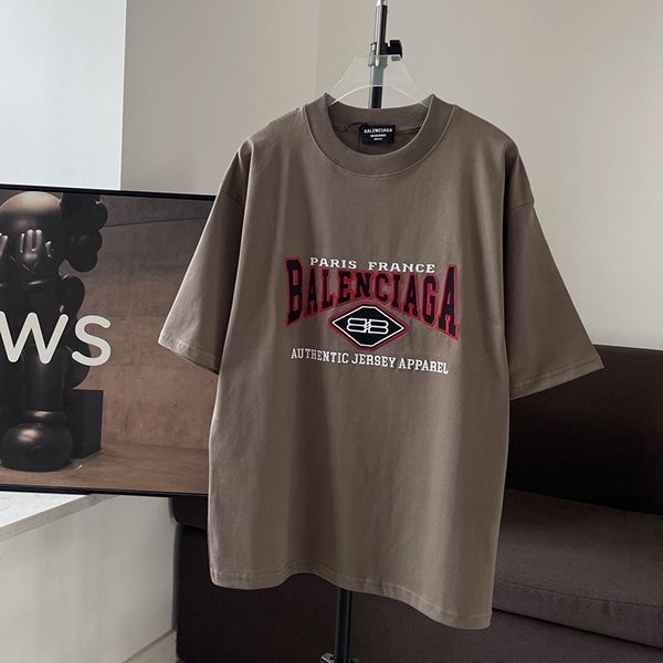 高品質【バレンシアガ】プリントTシャツ 激安 bar32703高い品質