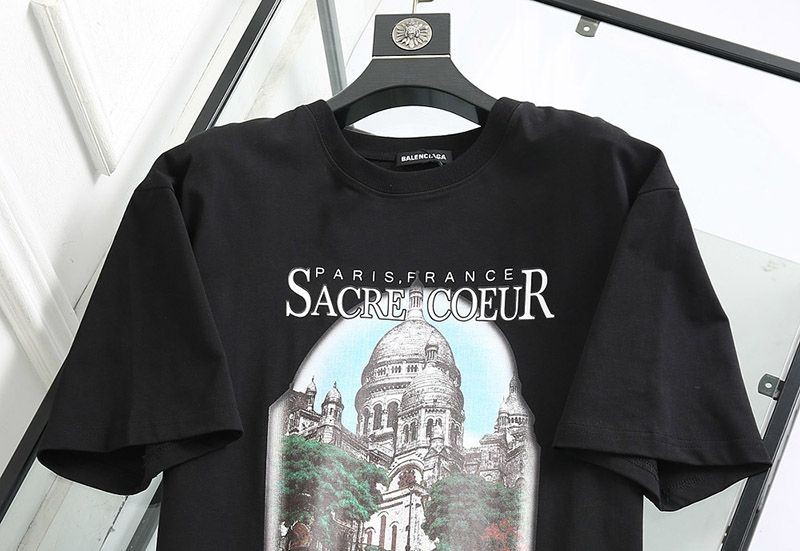 春もの新作バレンシアガ クルーネック Tシャツ 偽物 SACRE COEUR ブラック bar35088高い品質