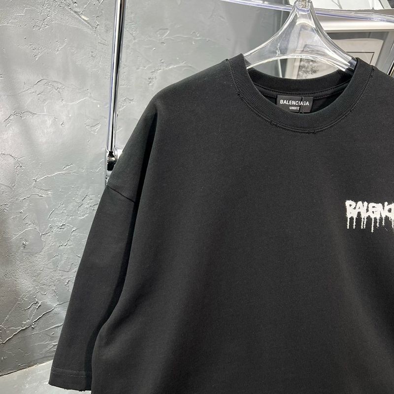 稀少【バレンシアガ】ロゴ入りコットンTシャツ 偽物 bar71153高い品質