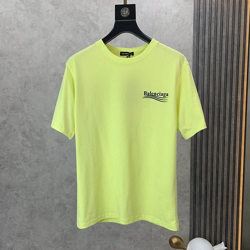 累積売上総額第１位！バレンシアガ スーパーコピー POLITICAL CAMPAIGN REGULAR FIT Tシャツ bar75756通販