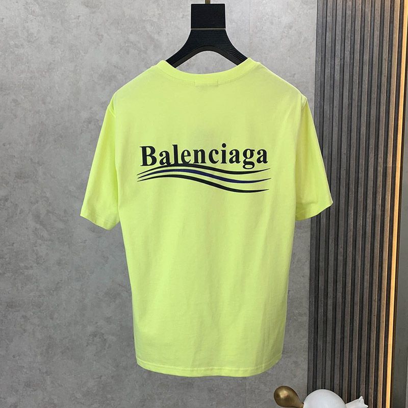 累積売上総額第１位！バレンシアガ スーパーコピー POLITICAL CAMPAIGN REGULAR FIT Tシャツ bar75756激安送料無料