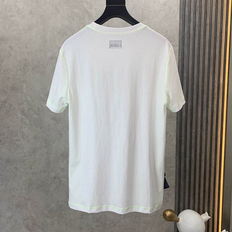 入手困難バレンシアガ KIDS - BLURRY Tシャツ スーパーコピー bar83075激安送料無料