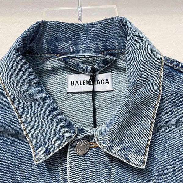 定番 バレンシアガ バックロゴのデニムジャケット 偽物 bas34831高い品質