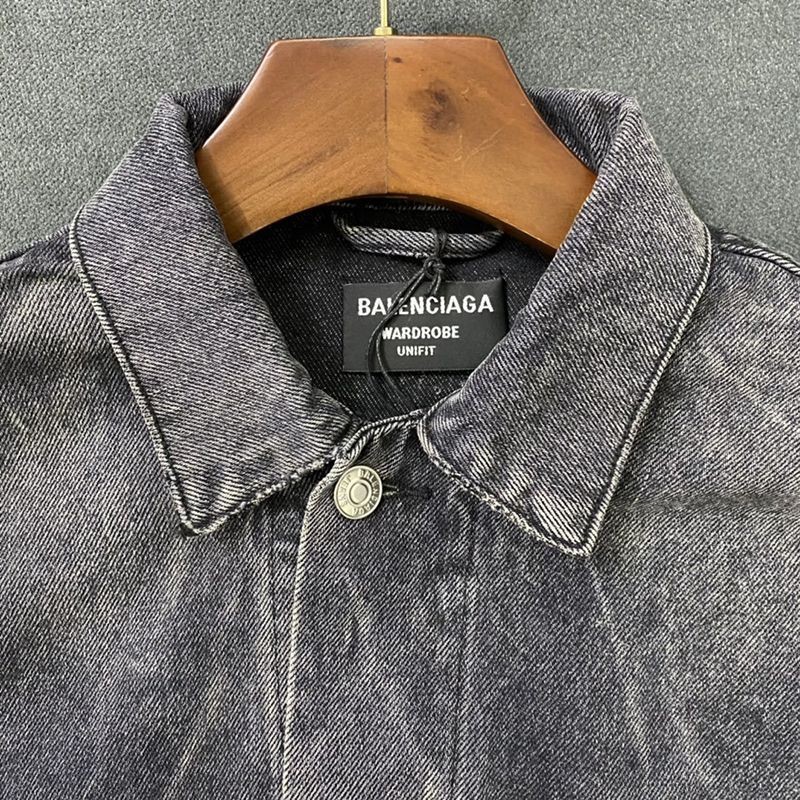 定番バレンシアガ 偽物 Drip Peace Large Fit ジャケット★ストーンウォッシュ ブラックデニム bau61029激安送料無料