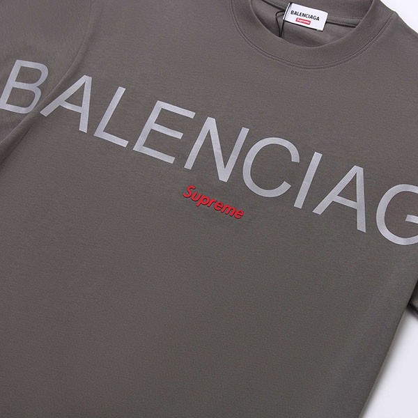 バレンシアガ シュプリーム コピー ロゴ Tシャツ bau64534人気