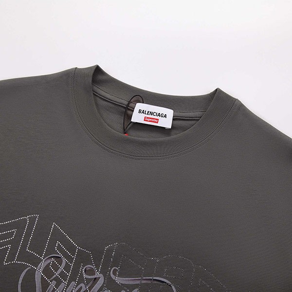 バレンシアガ シュプリーム コラボ コピー ロゴ Tシャツ bau82062激安送料無料
