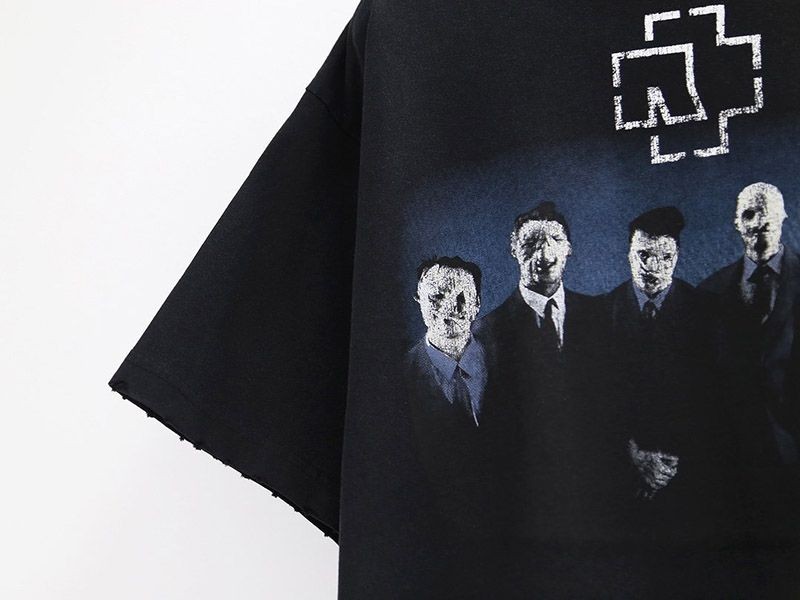 バレンシアガ ドイツのロックバンド・ラムシュタイン コラボ Tシャツ bax18023人気