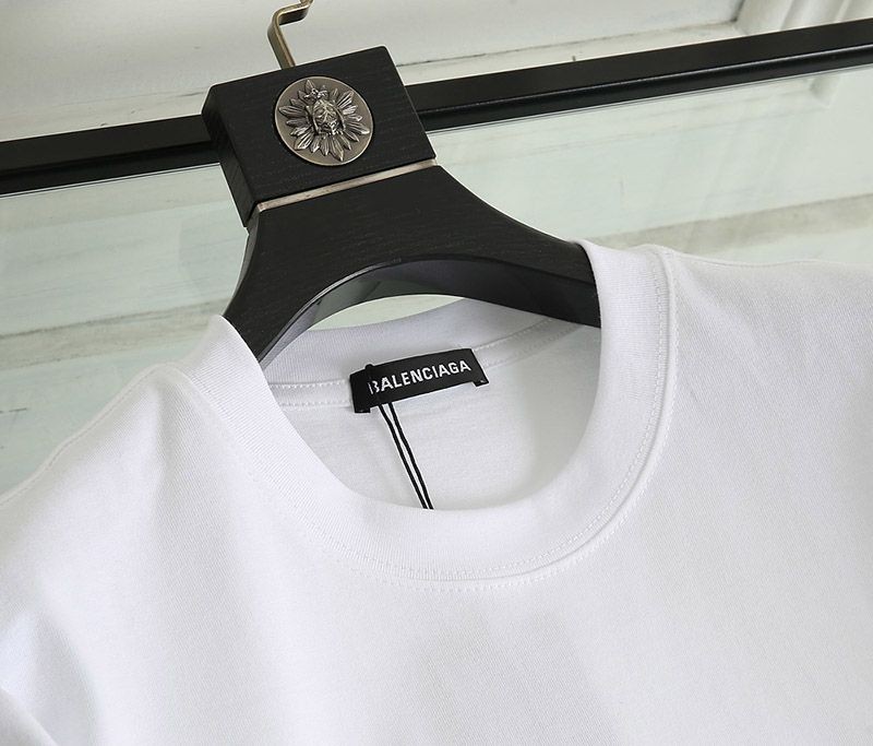 希少色バレンシアガ コピー メールボックスモノグラムプリント Tシャツ ホワイト bax56388人気