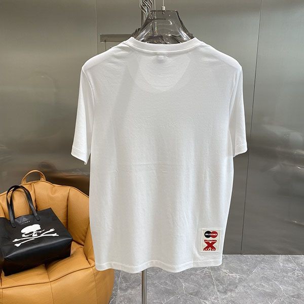 激安価格！バレンシアガ 偽物 ロゴ オーバーサイズ Tシャツ 半袖 2色 bay30051高い品質