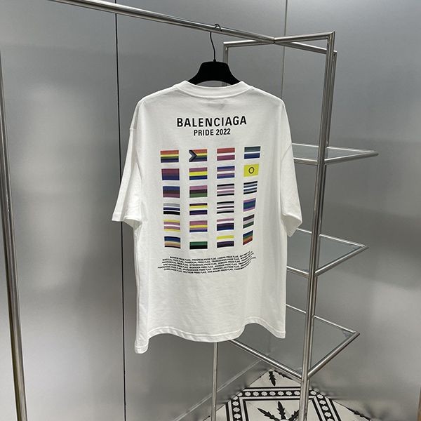 完売必至バレンシアガ PRIDE 22 オーバーサイズ ロゴTシャツ コピー 2色 bay78928N級品