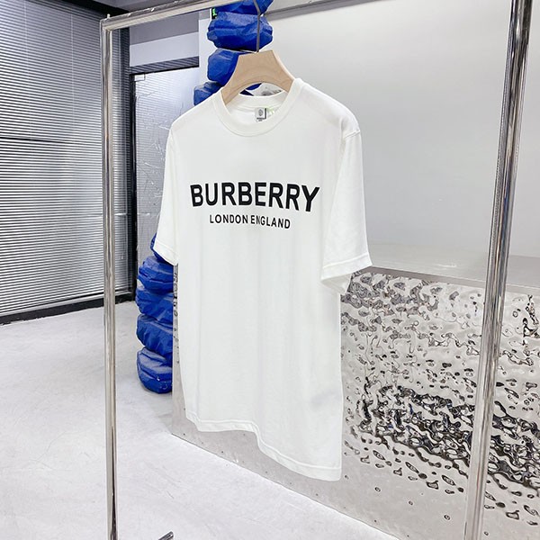 バーバリー Tシャツ コピー クルーネック 半袖 2色 8011651高い品質
