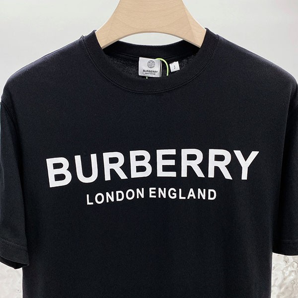 バーバリー Tシャツ コピー クルーネック 半袖 2色 8011651100%安全に到着