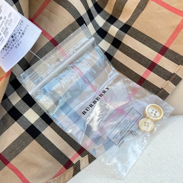 ★日本!!人気！バーバリー ロゴアップリケ チェック コットンポプリン シャツ 偽物 805746111品質保証