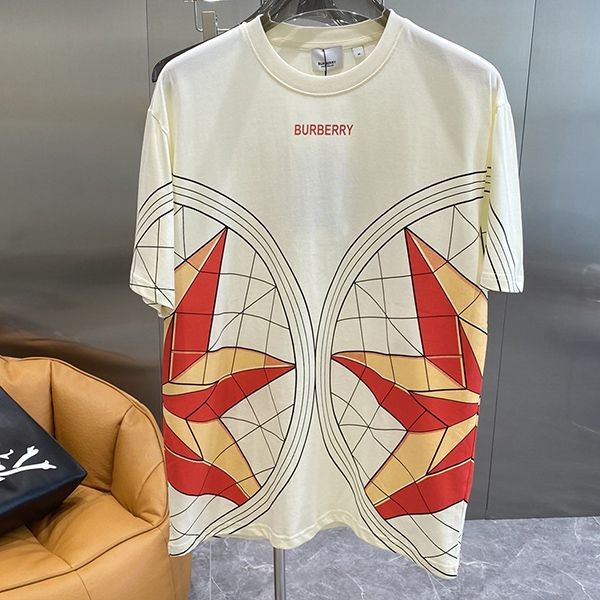 超話題!バーバリー ロゴ オーバーサイズTシャツ 偽物 Bac40044通販