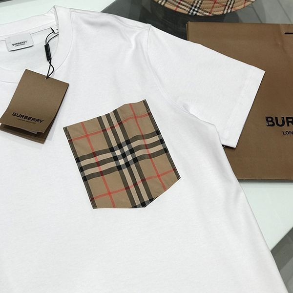お洒落に♪ バーバリー コピー Tシャツ ブラック Bad80591高い品質