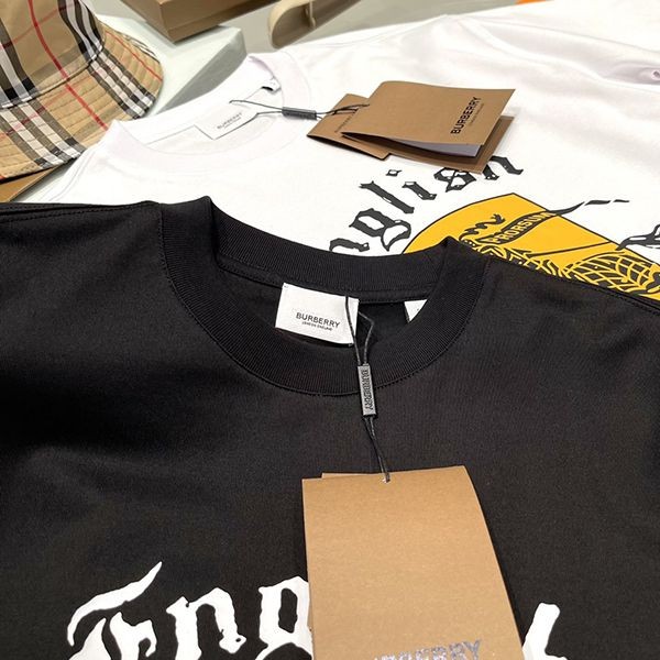 バーバリー スーパーコピー Tシャツ ブラック【人気商品】 Baf74824高い品質